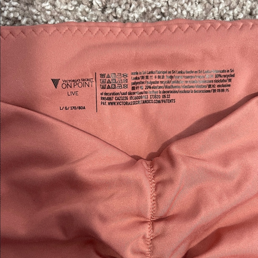 Victorias Secret ON POINT yoga pants - Picture 2 of 9